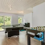 Hébergement de vacances 6 Bedroom In Glesborg