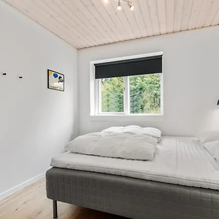 Holiday home 6 Bedroom In