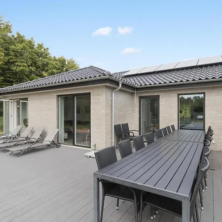 Hébergement de vacances 6 Bedroom In *