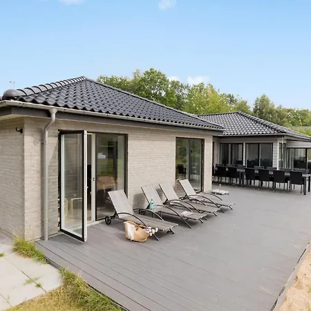 6 Bedroom In Glesborg