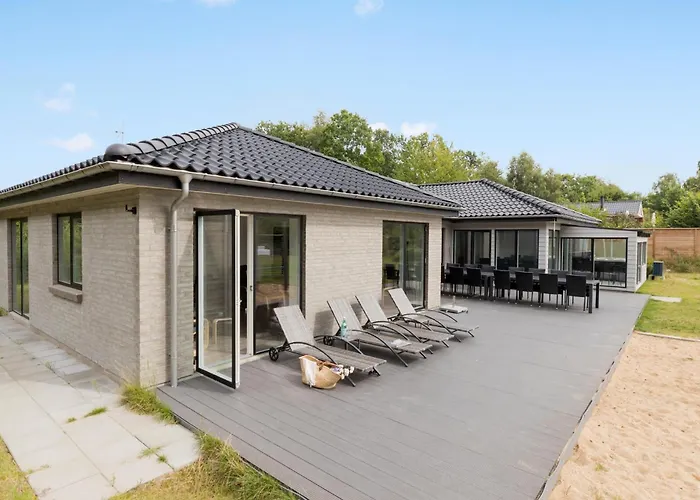 6 Bedroom In Glesborg